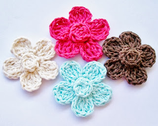FREE Crochet flower pattern w/ headband ♥ http://flowergirlcottage.blogspot.ca